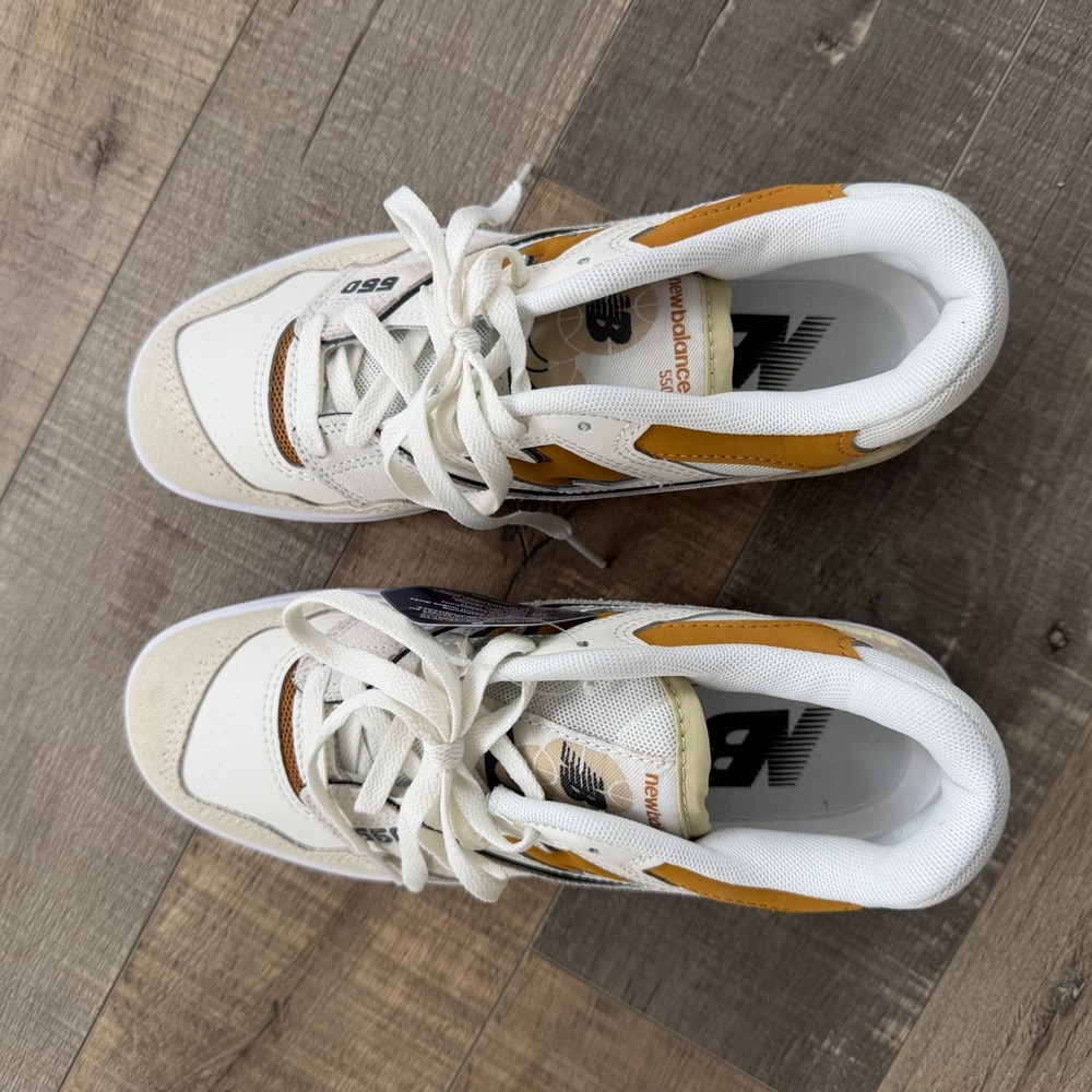 New Balance 550 Athletic Sneakers - Stylish Everyday Comfort - Picture 3 of 5